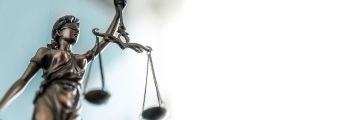 Statue Justitia_252910367-CS.jpg Statue Justitia_252910367-CS.jpg